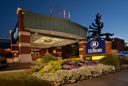 Hilton Akron/Fairlawn front entrance
